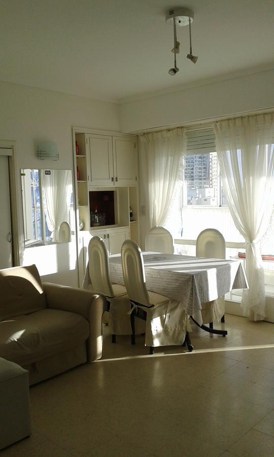 Ambiente Y Medio Apartment